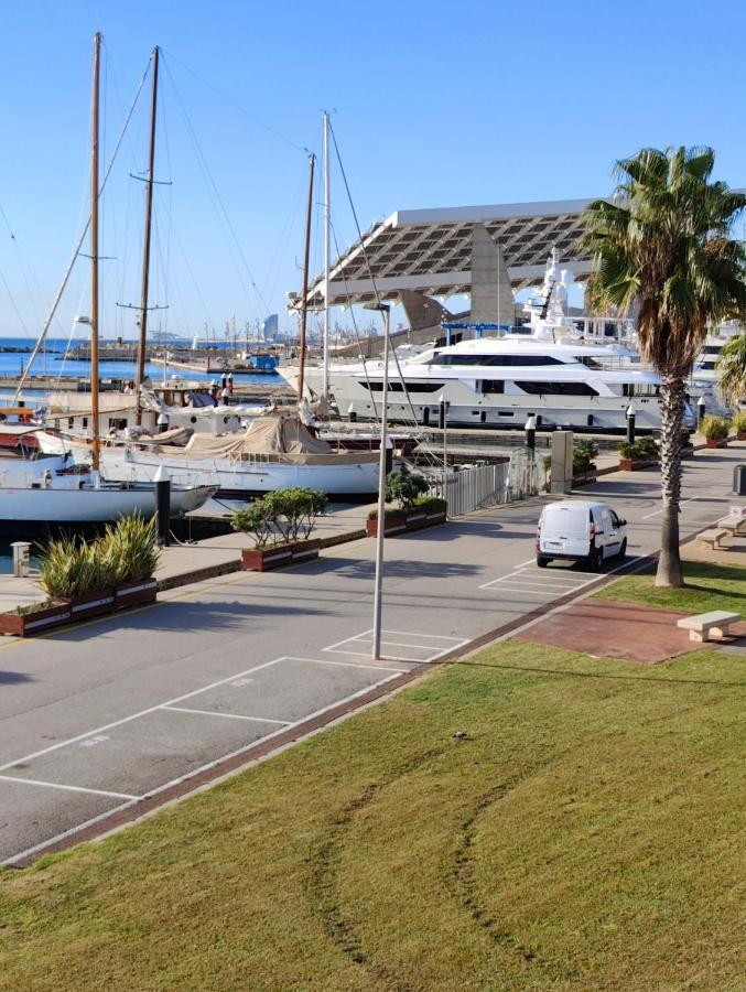 Voyager Hotel Sant Adria de Besos Exterior foto